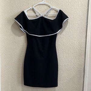 Forever 21 Woman’s black dress, Size M